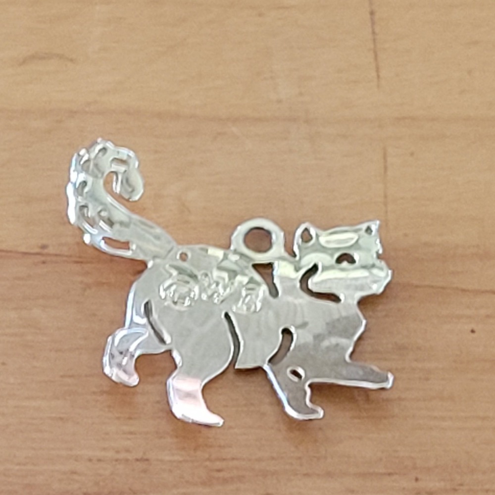 Vintage WILD BRYDE Gold Tone Cat Pendant Cutout Animal Jewelry
